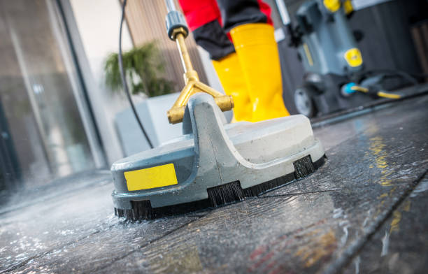 Best Sidewalk Pressure Washing  in Mukilteo, WA